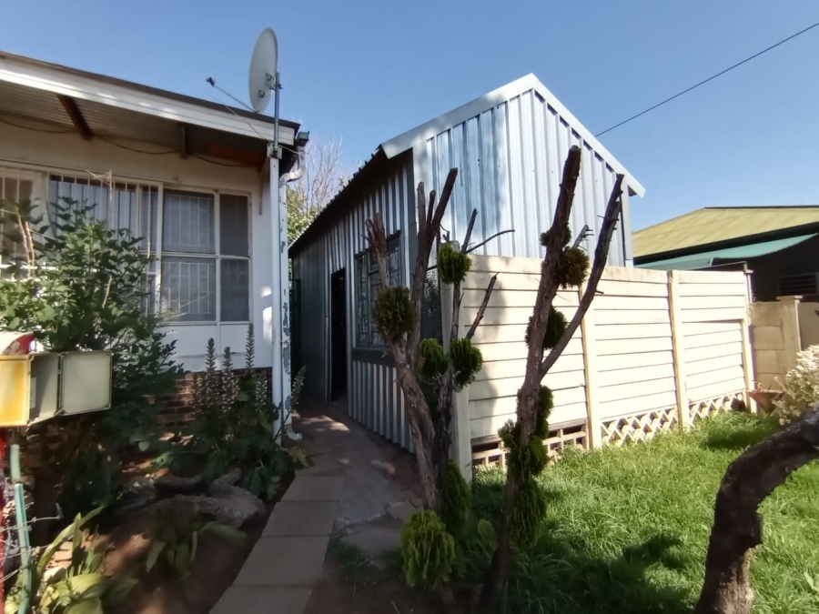 4 Bedroom Property for Sale in Parys Free State
